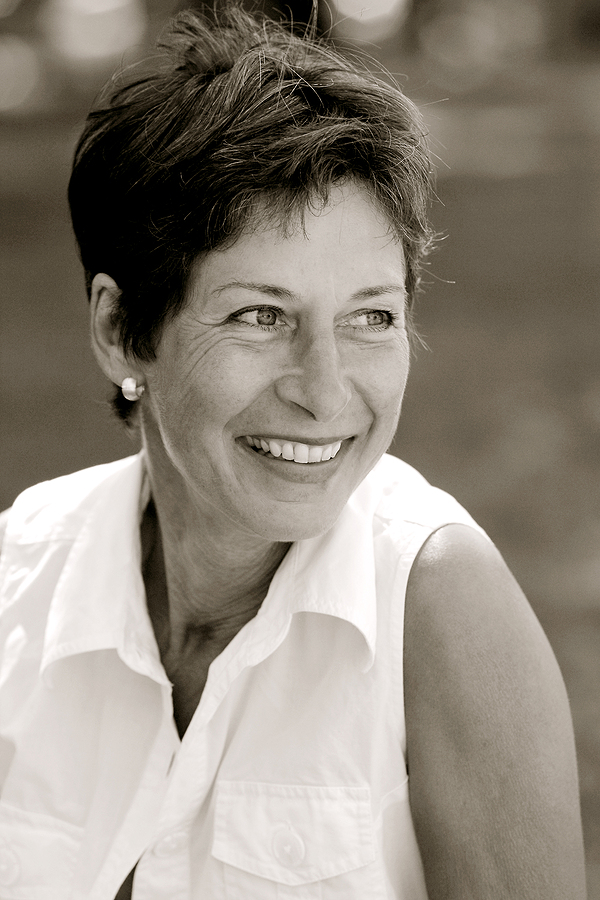 Osseointegration 101: What You Need to Know Before Getting a Dental Implant